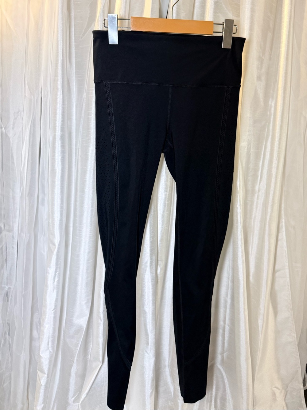 Under Armour Black Fitted HeatGear Leggings